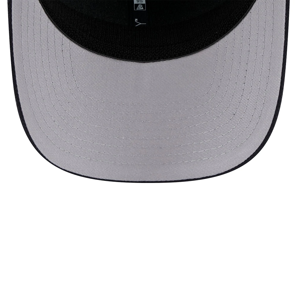 Casquette ajustable extensible à boutons-pression New Era bleu marine New York Yankees Labeled 9SEVENTY pour homme