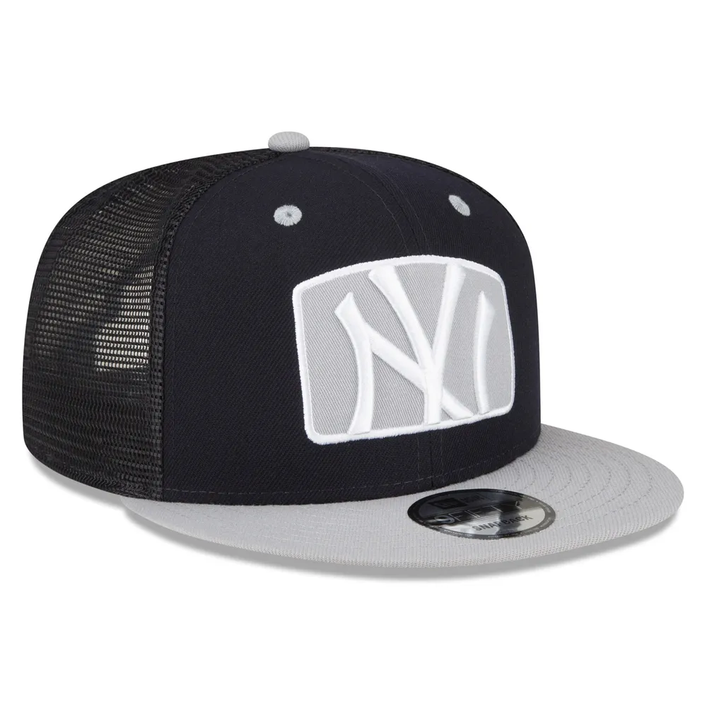 NWE YANKEE NAVY MLB NWE LOGO ZOOM TRUCKER 9FIFTY HATMENSNP