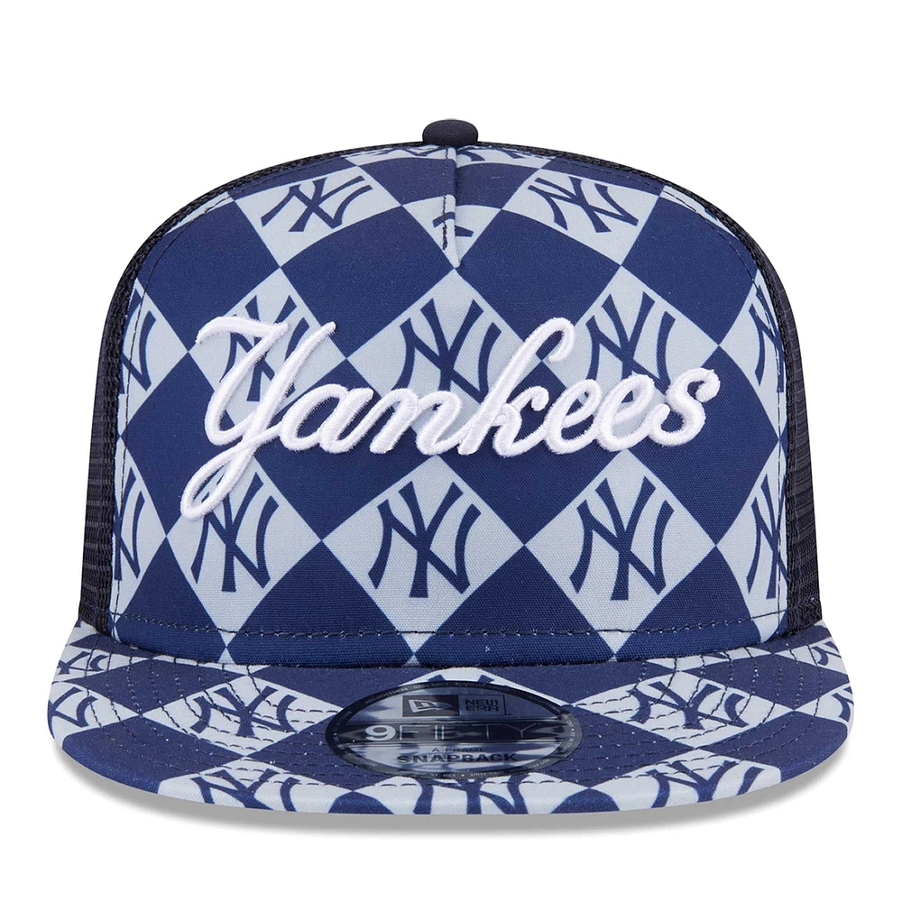 Casquette Snapback 9FIFTY Snapback New Era New York Yankees Seeing Diamonds A-Frame Trucker pour hommes