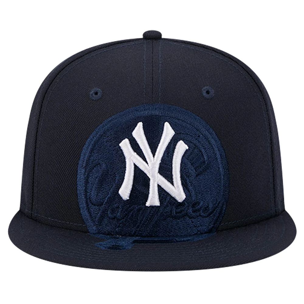 Casquette ajustée 59FIFTY New Era York Yankees Shadow Logo pour homme bleu marine