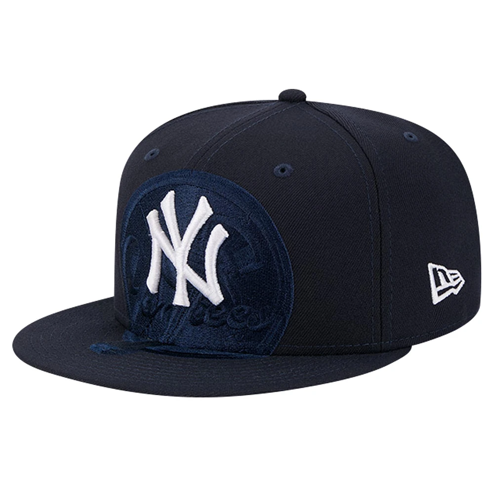 Casquette ajustée 59FIFTY New Era York Yankees Shadow Logo pour homme bleu marine