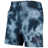 Men's New Era Navy York Yankees Team Dye Shorts