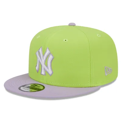 Men's New Era Neon Green/Purple New York Yankees Spring Basic Two-Tone 9FIFTY Snapback Hat