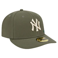Men's New Era Olive York Yankees Tonal Florals 59FIFTY Fitted Hat