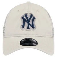 Men's New Era Stone New York Yankees Game Day Trucker 9TWENTY Snapback Hat