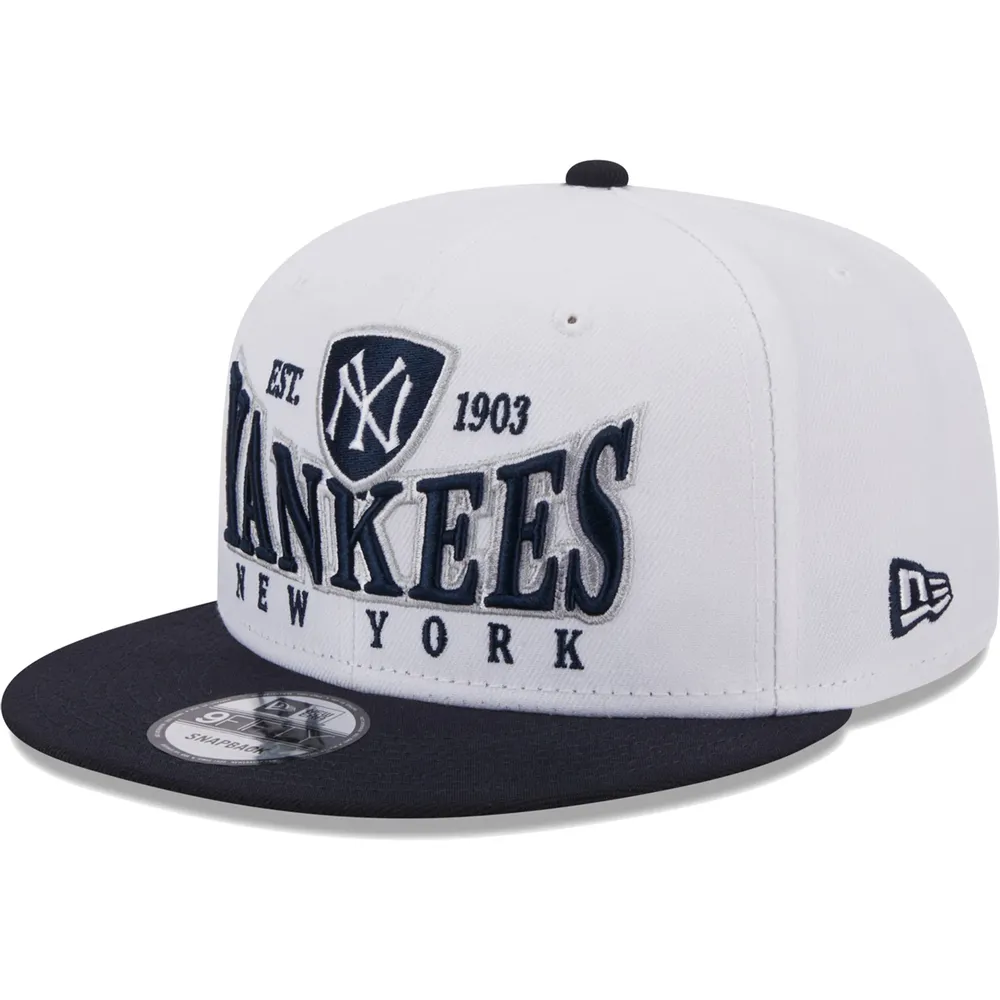 ik ben gelukkig wenselijk Vlak Lids New York Yankees New Era Crest 9FIFTY Snapback Hat - White/Navy | The  Shops at Willow Bend