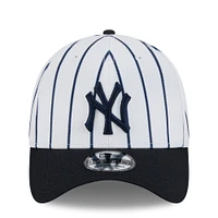 Men's New Era White York Yankees 2025 Spring Training 39THIRTY Flex Hat