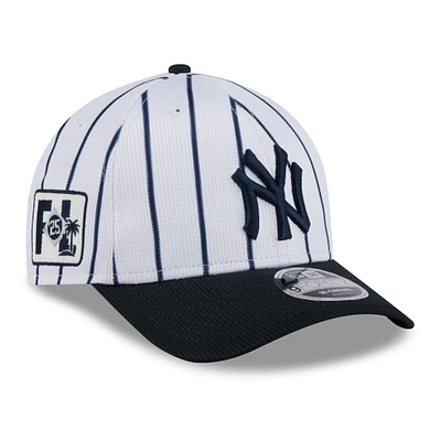 Casquette ajustable New Era 9FORTY pour homme, New York Yankees 2025 Spring Training, blanche
