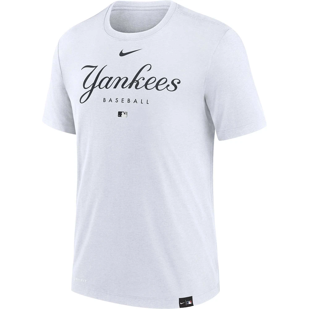 Men's Nike Ash New York Yankees Authentic Collection Early Work Tri-Blend Performance T-Shirt