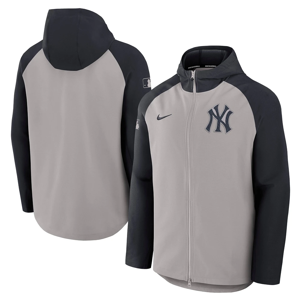 Veste Nike Authentic Collection Performance Raglan entièrement zippée pour homme, gris/bleu marine, des New York Yankees