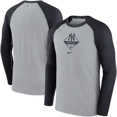 New York Yankees Nike Authentic Collection DRI-FIT Velocity T-Shirt - Mens