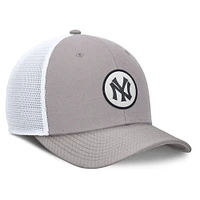 Casquette ajustable Nike grise pour homme de la collection Cooperstown Rise Trucker des Yankees de New York