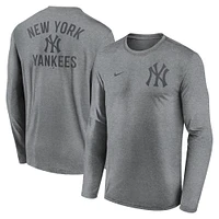 Men's Nike Heather Charcoal New York Yankees 2-Hit Legend Performance Long Sleeve T-Shirt