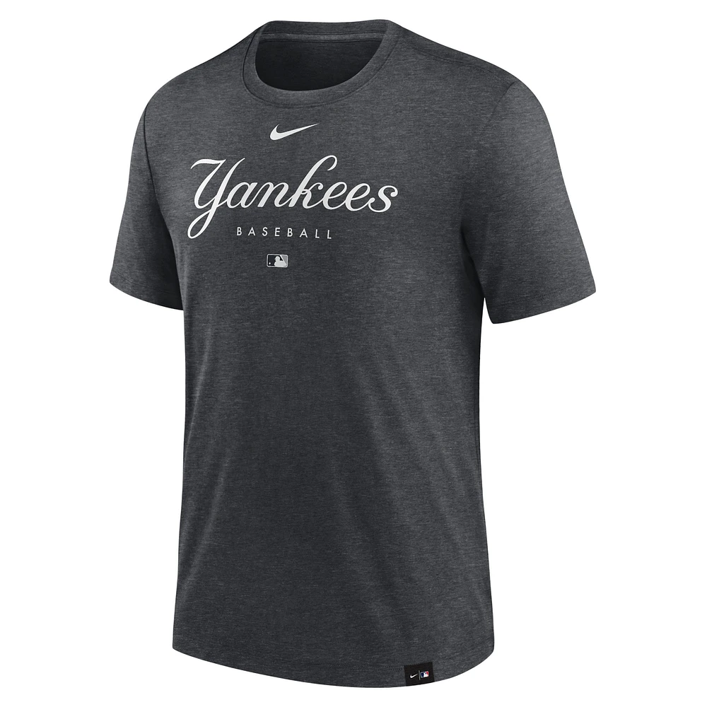 T-shirt Performance à trois mélanges pour homme Nike Heather Charcoal New York Yankees Authentic Collection Early Work