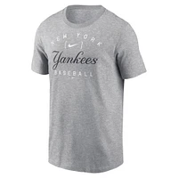 T-shirt Nike Heather Grey New York Yankees Home Team Athletic Arch pour homme