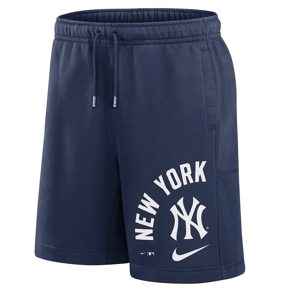 Men's Nike Navy New York Yankees Arched Kicker Fleece Shorts