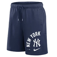 Men's Nike Navy New York Yankees Arched Kicker Fleece Shorts