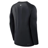 Men's Nike Navy New York Yankees Authentic Collection Game Time Raglan Performance Long Sleeve T-Shirt