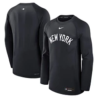 Men's Nike Navy New York Yankees Authentic Collection Game Time Raglan Performance Long Sleeve T-Shirt
