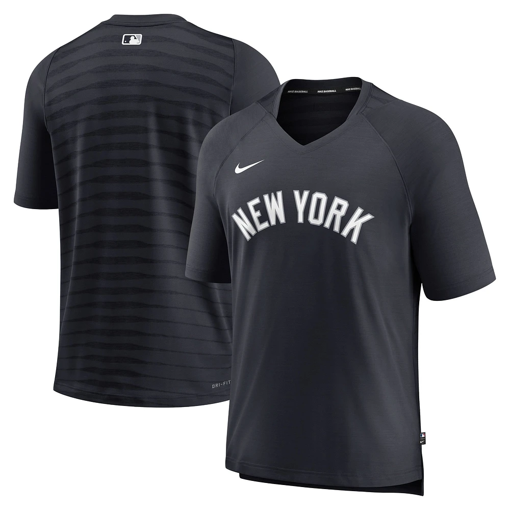 T-shirt à col en V Nike Navy New York Yankees Authentic Collection Pregame Raglan Performance pour homme