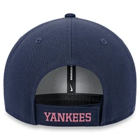 Men's Nike Navy New York Yankees Club Performance Adjustable Hat