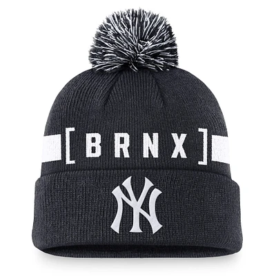 Bonnet en tricot à revers Nike New York Yankees Hometown Peak pour homme avec pompon