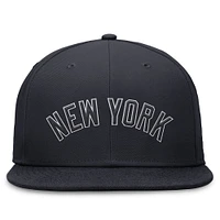 Casquette ajustée True Performance Nike bleu marine New York Yankees pour homme