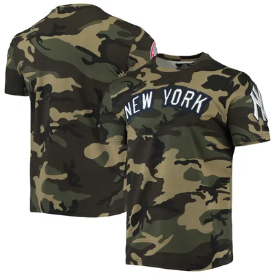 New York Yankees Pro Standard Team T-Shirt - Camo