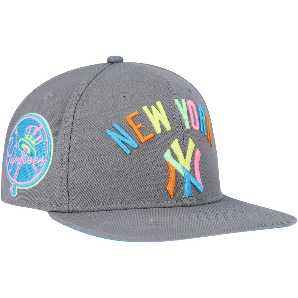 Men's Pro Standard  Gray New York Yankees Washed Neon Snapback Hat