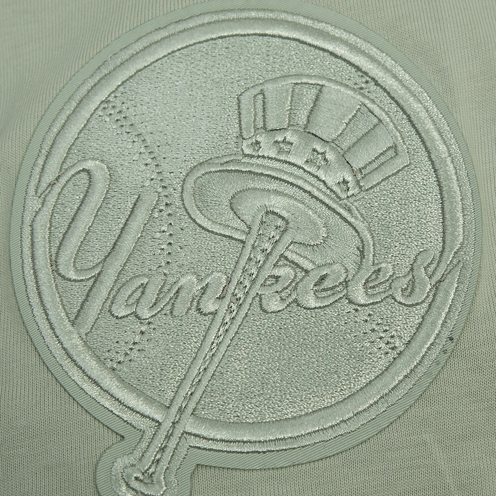 T-shirt à épaules tombantes Pro Standard Mint New York Yankees Neutre CJ pour hommes