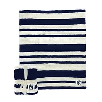 New York Yankees 50" x 60" Cable-Knit Throw Blanket