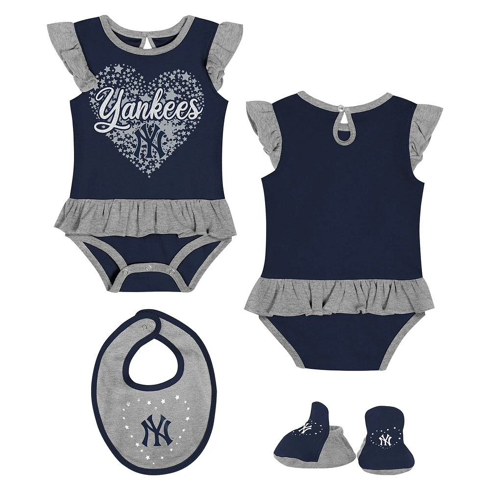 Newborn  Navy New York Yankees Fan Cheer Bodysuit, Bib & Bootie Set