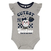 Newborn  New York Yankees Cutie Ball Two-Pack Bodysuit Set