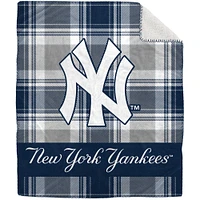 Couverture en peluche Sherpa en flanelle à carreaux Pegasus New York Yankees 50" x 60"