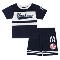 Ensemble t-shirt et short bleu marine pour tout-petits avec ballon bonus des Yankees de New York