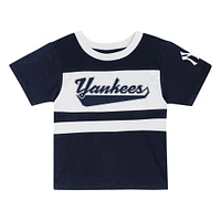 Ensemble t-shirt et short bleu marine pour tout-petits avec ballon bonus des Yankees de New York