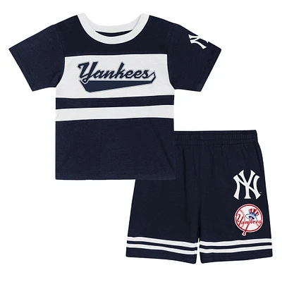 Ensemble t-shirt et short bleu marine pour tout-petits avec ballon bonus des Yankees de New York