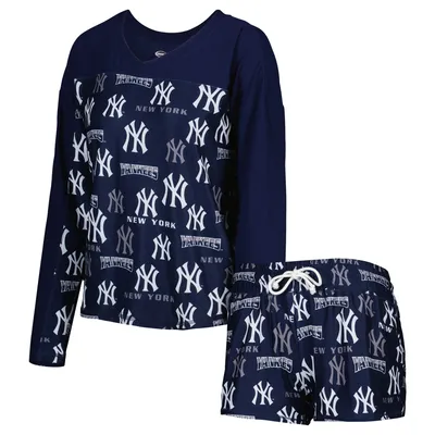 New York Yankees Concepts Sport Women's Breakthrough Long Sleeve V-Neck T-Shirt & Shorts Sleep Set - Navy