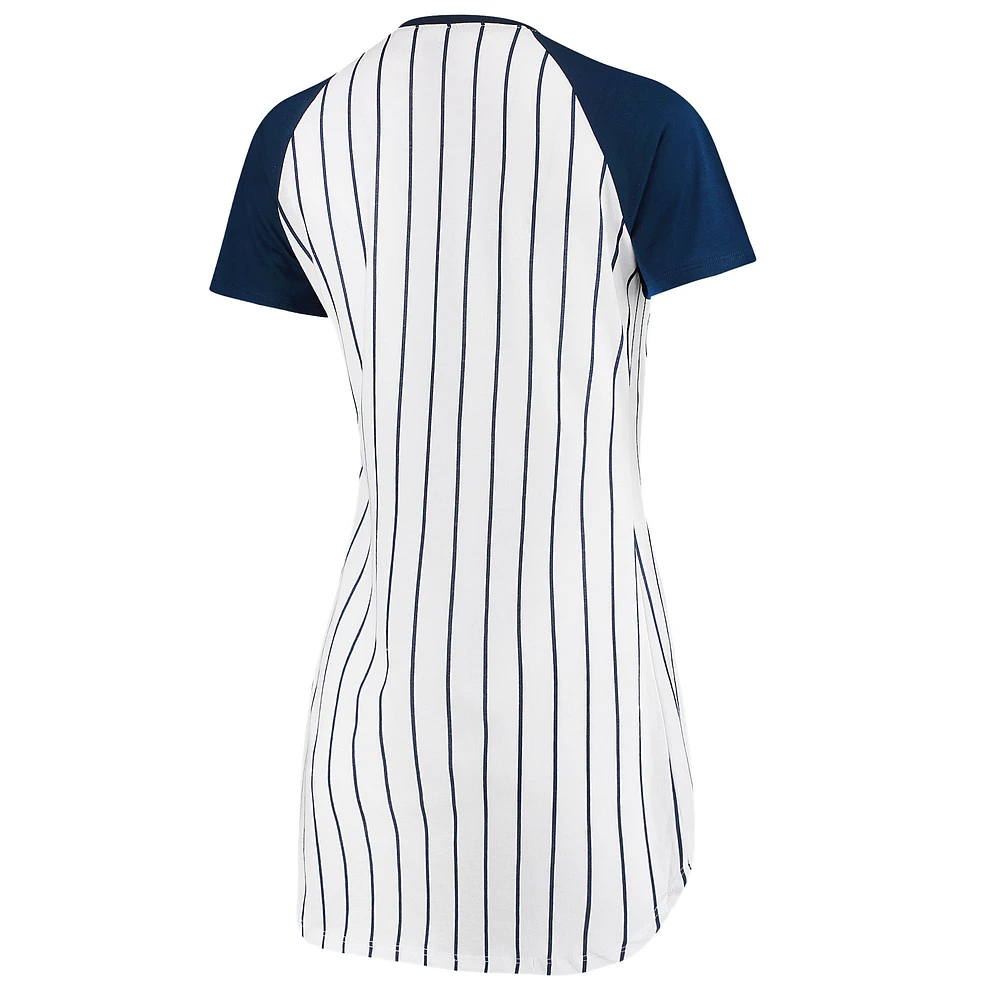 Chemise de nuit Concepts Sport blanche à fines rayures New York Yankees Vigor pour femmes