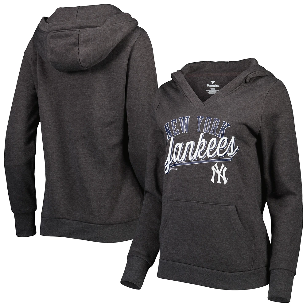 Chandail à capuchon col en V croisé Simplicity New York Yankees Fanatics Heather Charcoal pour femmes