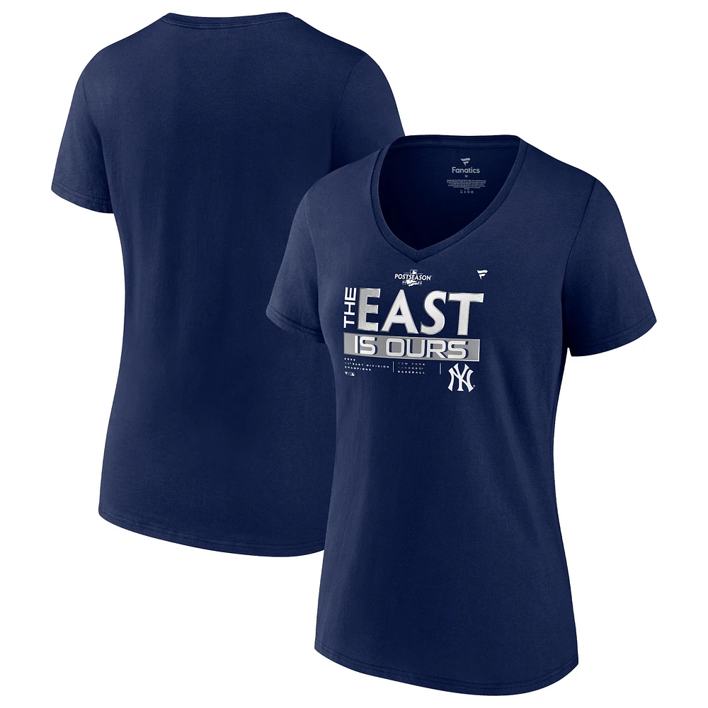 Fanatics Navy New York Yankees 2022 AL East Division Champions Locker Room T-shirt à col en V grande taille pour femmes