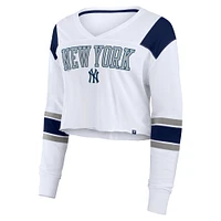 Women's Fanatics  White New York Yankees Stretch Cropped Fashion Long Sleeve T-Shirt