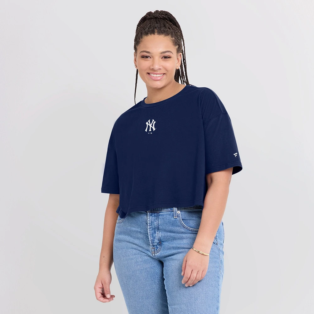 T-shirt court ultra doux bleu marine New York Yankees Elements pour femme