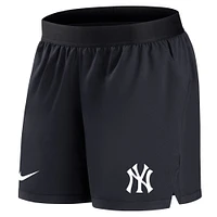 Short Nike New York Yankees Authentic Collection Team Performance pour femme - Bleu marine