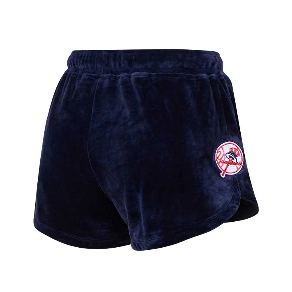 Women's Pro Standard Navy New York Yankees Classic Velour Lounge Shorts