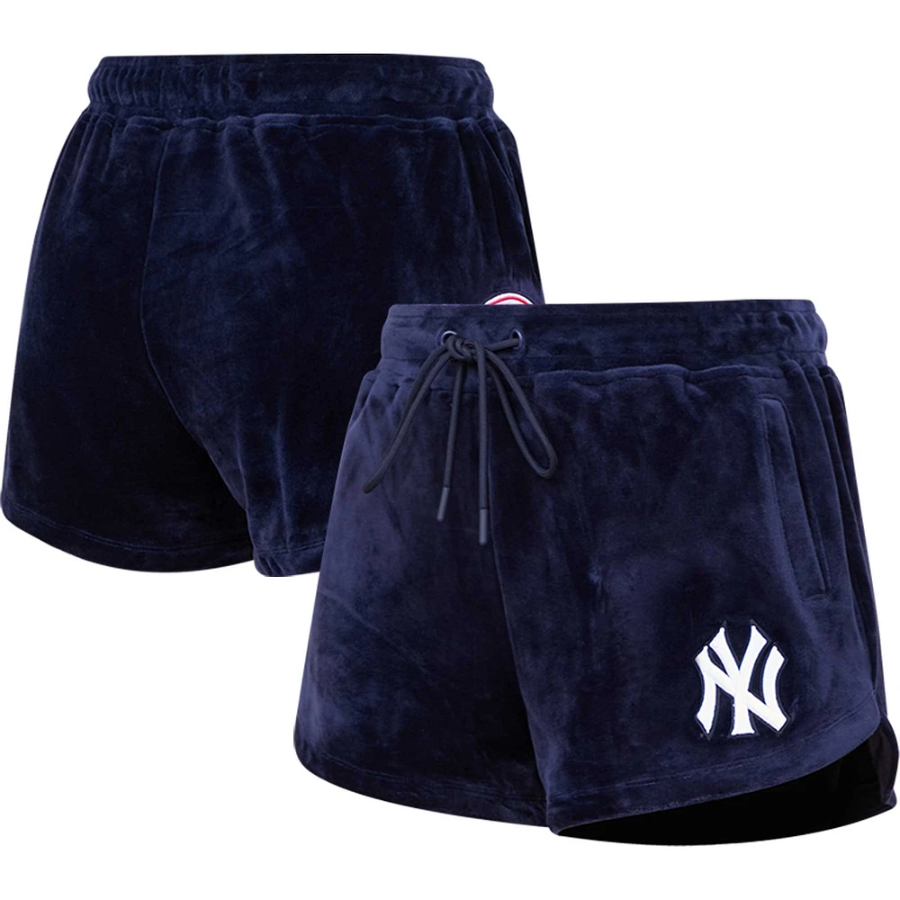 Women's Pro Standard Navy New York Yankees Classic Velour Lounge Shorts