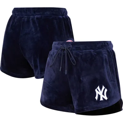 Women's Pro Standard Navy New York Yankees Classic Velour Lounge Shorts