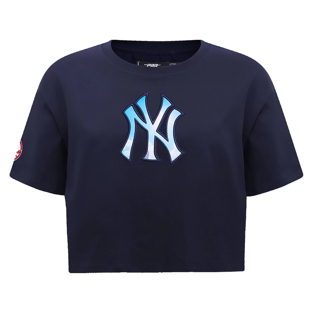 Women's Pro Standard Navy New York Yankees Painted Sky Boxy Cropped T-Shirt