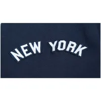 Pro Standard Women's Navy New York Yankees Retro Classic Cropped