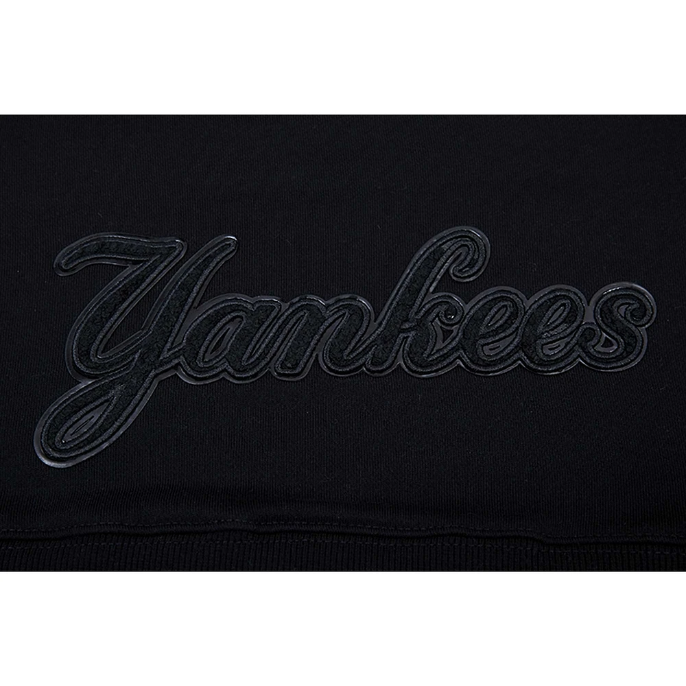Sweat à capuche court Pro Standard New York Yankees Triple Black pour femme